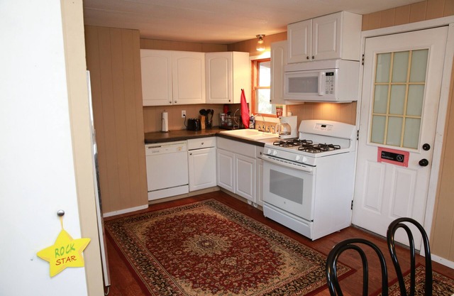 Four Season Vacation Rental- Hunter/Tannersville NY - seasonal rates available