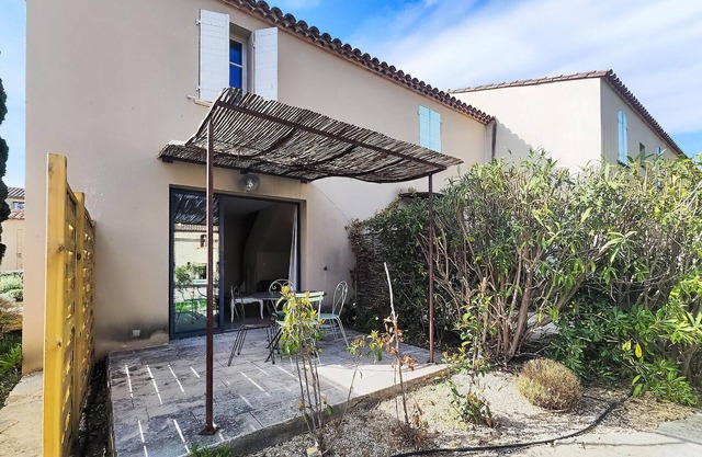 Beautiful home in Saint-Laurent-de-la-Cabrerisse