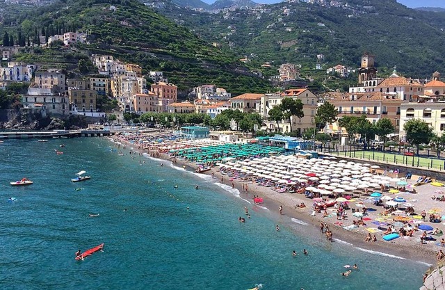 Fragola - Cathedral View - Fruit Flats by AMALFIVACATION.IT