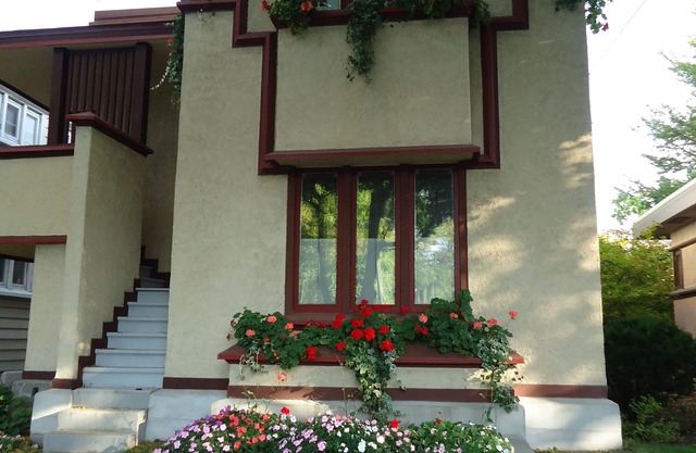 Frank Lloyd Wright-Designed House In Milwaukee, WI, 4 Bed 2.5 Bath, Sleep10