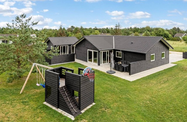 "Frederikke" - 990m from the sea by Interhome