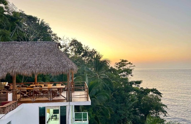 Frente al mar 9BR Hasta 40 pax