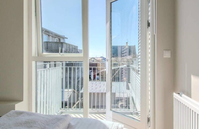Freyjugata Apartments- Central 1 Bedroom w Balcony
