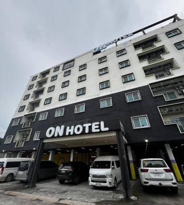 Friendship On Hotel Wink