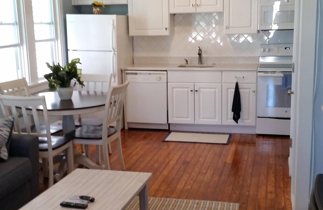 Full Summer Rental. Super clean place near the beach and Atlantic City!