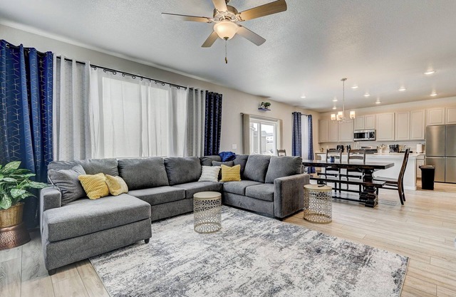 Fully Furnished House with Charming 5 Bedrooms