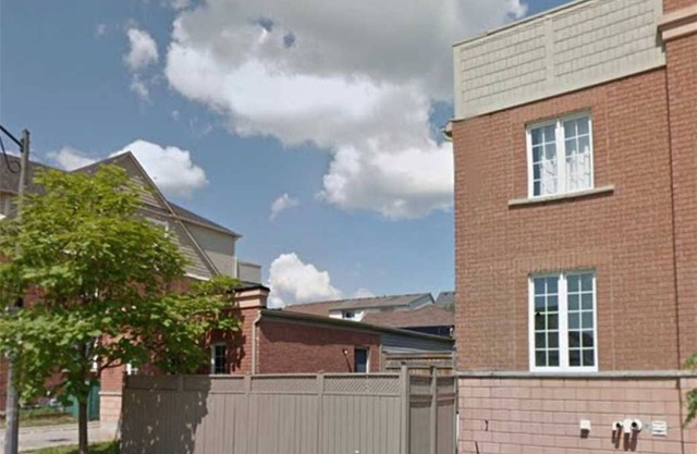 Fully Furnished Bright and Luxurious Bedroom in North York-8