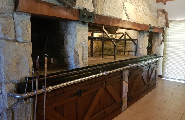 Funes, House 2 Bedrooms ideal family rest