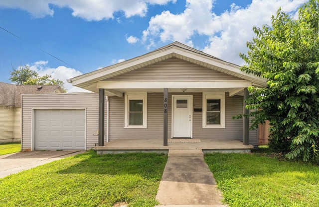 Furnished 2BR Home – Special pricing for 28+ days!