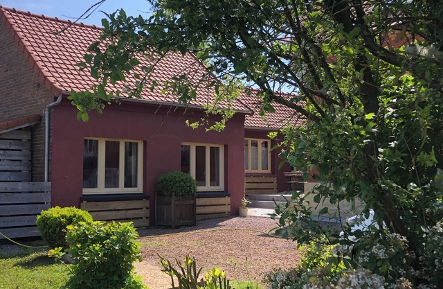 Furnished 4 * tourism, between the Opal Coast and Saint-Omer, calm and warm.