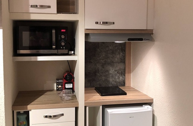 Furnished and equipped room in the city center