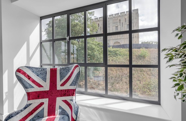 Furnished Modern Flat Overlooking Norwich Castle