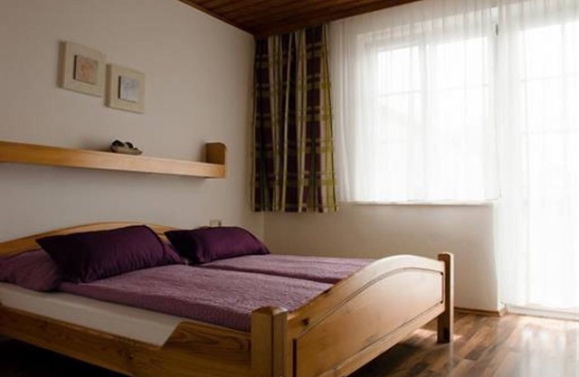 Gästehaus Ringbauer - Doppelzimmer mit Dusche, WC