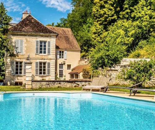 Gîte Château du Colombier - Piscine chauffée