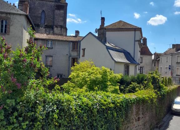 Gîte Déco tranquille wi-fi rapide & terrasse ensoleillée