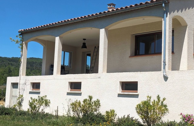Gîte de 80m² au Cœur de Collines Verdoyantes , Préservé du Monde