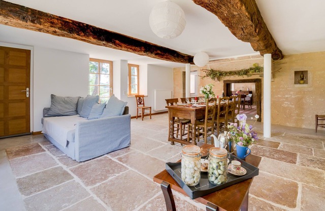 Gîte de l'Arvolot - Maison Bourguignonne rénovée au calme