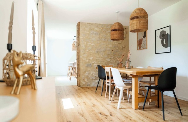 Gîte de prestige dans ferme en pierre, au cœur de la nature