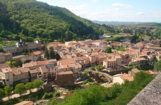 Gîte Dourdou * - Les Hauts de Camarès: Need to escape? Let's talk real!