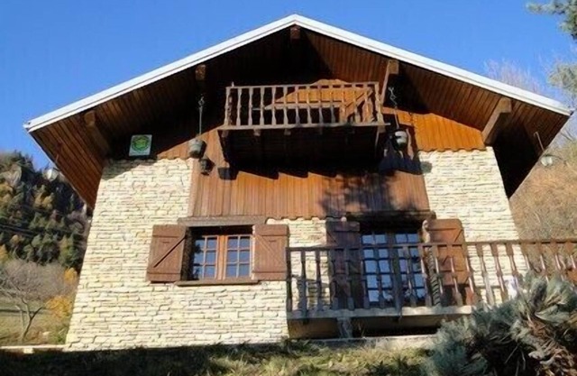 Gîte - HAUTECOUR - Gîte