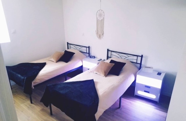 Gîte "le Moderne" 1 à 2 Pers. Idéal Pour les Couples et les Travailleurs