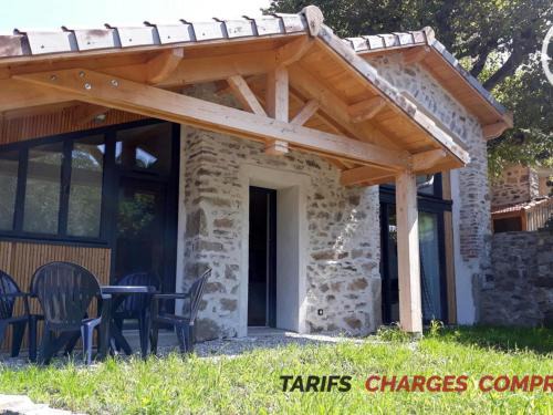 Gîte lumineux avec terrasse, animaux admis - FR-1-496-155