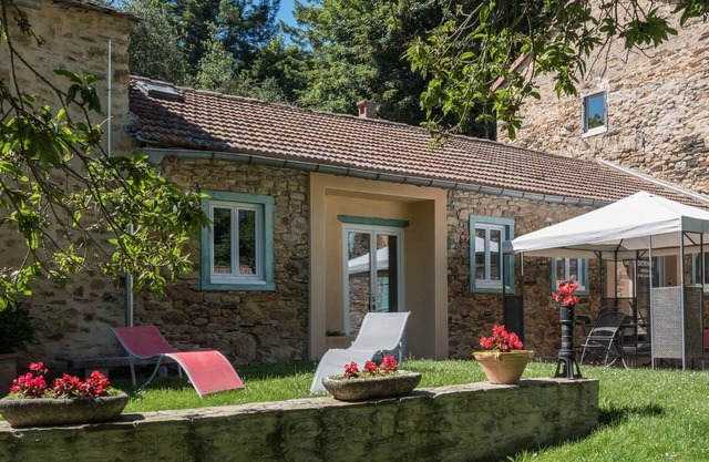 Gîte Pour 6 Personnes "les Chanterelles" Près de Carcassonne
