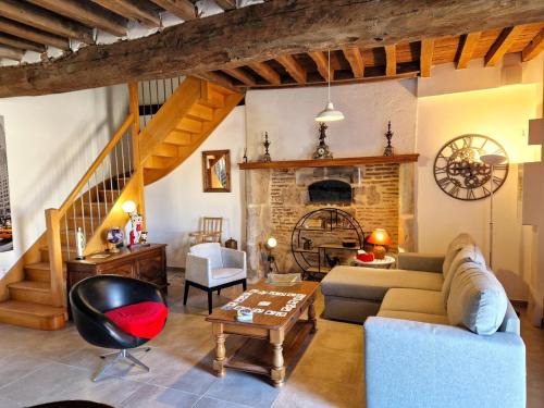 Gîte Salamandre : Confort, Authentique, Nature Proche Vichy - FR-1-489-572