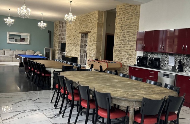 Gîte sleeps 26 (Ancienne Ecole)