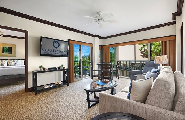 G305 - 2 Bedroom Garden Value Suite in Kapaa - Steps from the Water! AC Comfort!