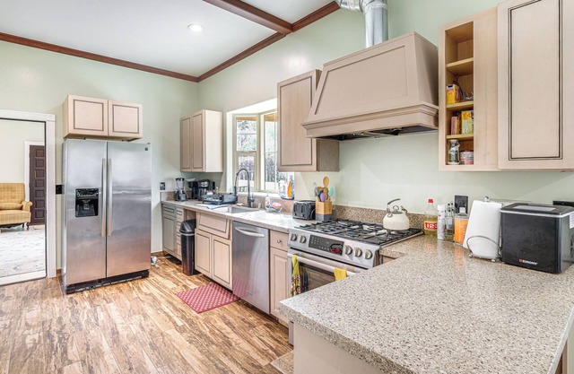 Game Room + Fire Pit: Quiet Family Home in Bonita