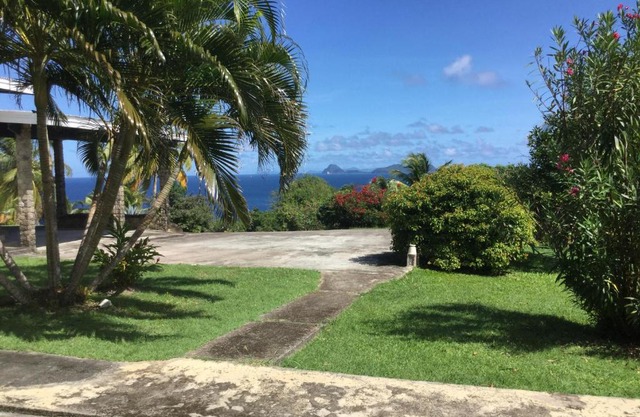 Garden Bungalow