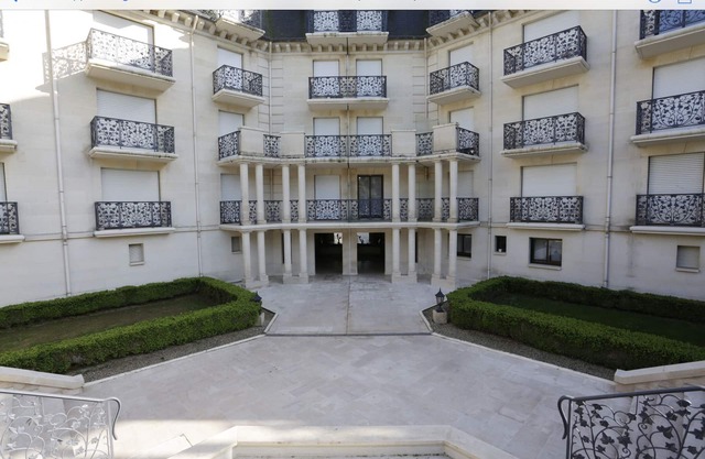 Garden floor deauville