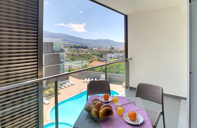 Gardenia Apartment - Two Bedroom Apartment, Sleeps 4