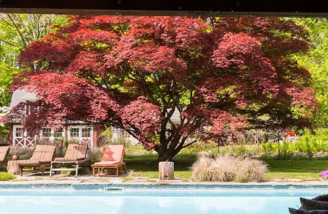Garrison Gem Pool Sauna Hot Tub Steam