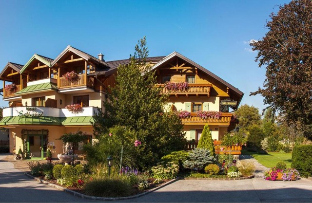 Garten - Hotel Sallerhof