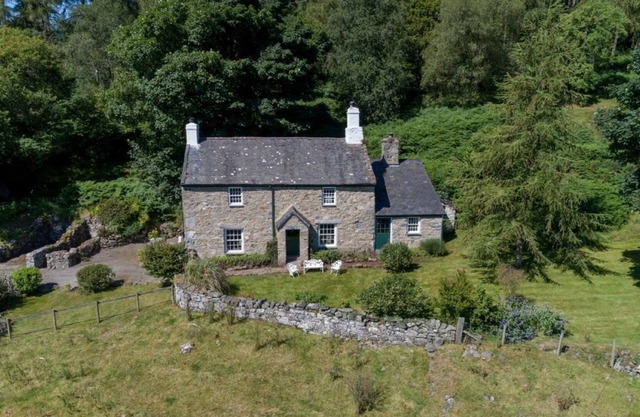 Garth Iwrch is one of 10 luxury self-catering cottages on The Bodnant Estate