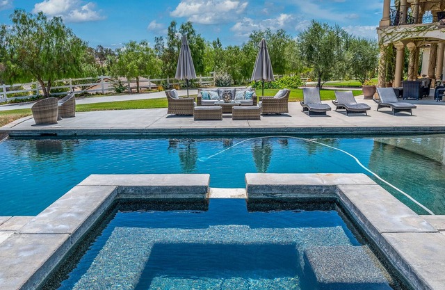 Gated Estate-SALT-WATER POOL,TENNIS COURT, PICKLE BALL, THEATER,GYM & LUSH LAWNS
