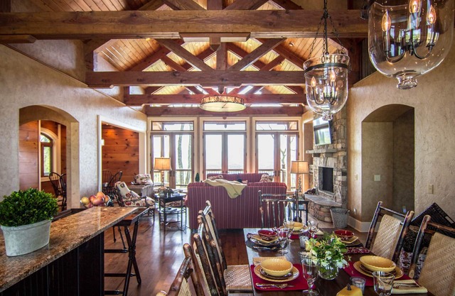 Gated Luxury Lodge - Hot Tub, Mountain Views, Stunning Gardens, Secluded