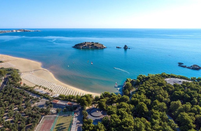 Gattarella Family Resort Puglia - Self catering accommodations in the pinewood