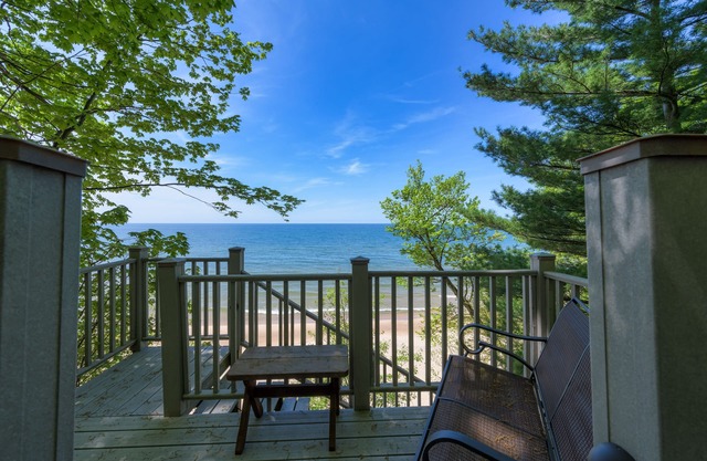 Gebhard Chalet - Charming, private, beachfront chalet nestled in a wooded dune on Lake Michigan