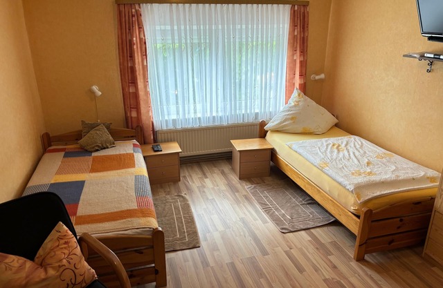 Gemütliche 1-raum-wohnung, 2 Pers., Emden am Deich, Parkplatz, Grillplatz, Wlan