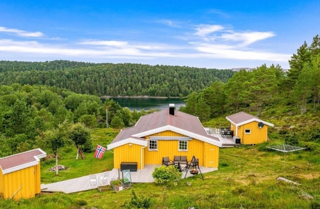 Gemütliches Ferienhaus mit Panoramablick, Boot mit Guide vor Ort Buchbar
