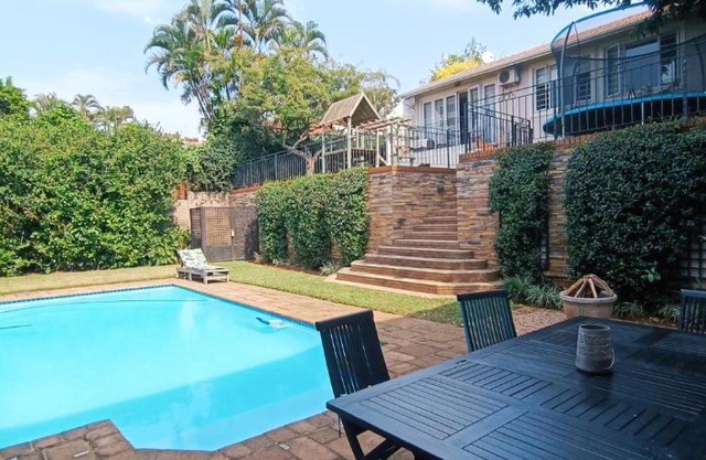 Gem of Durban North, Relax║Pool║AC║Wi-Fi║Dining