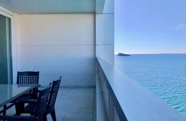 GEMELOS 28 BLUELINE BENIDORM R010