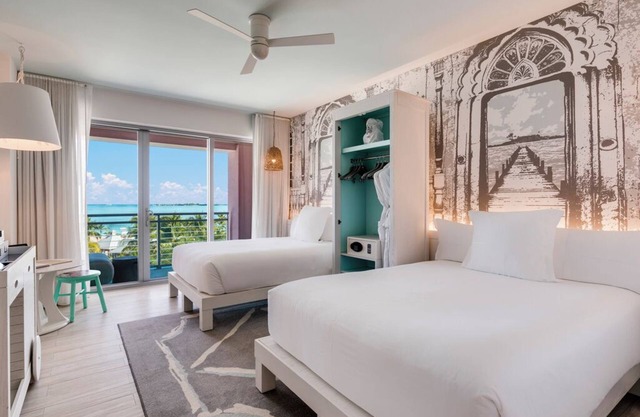 Get Ready for Blissful Getaway! Pools and Water Park! Pet-Friendly Property!