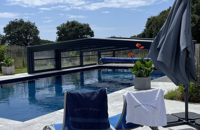 Gîte 6 people - 2 swimming pools (1 with telescopic dome) - The beach on foot