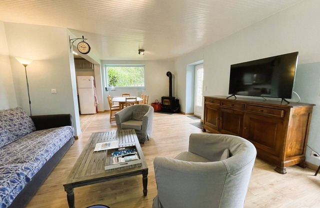Gîte 7 people - 2 swimming pools (1 with telescopic dome) - The beach on foot