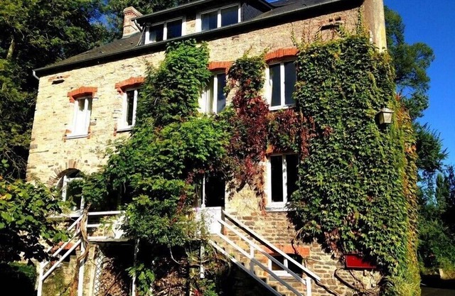 Gîte at the Moulin du Vey (G1)