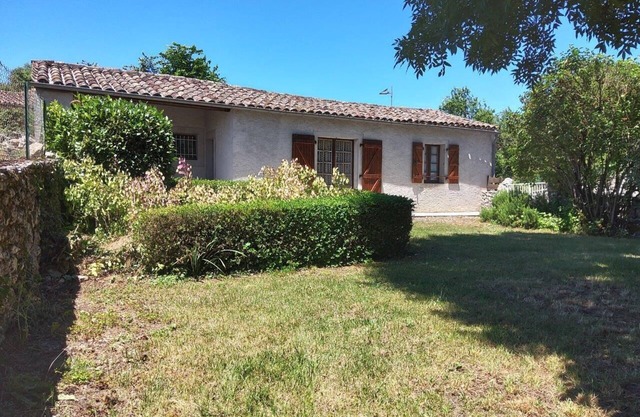 Gite du Fourbas - shared pool and kitchen renovated in 2025